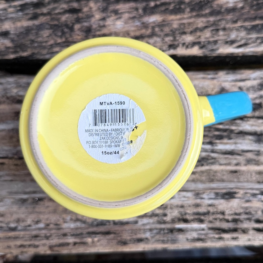 RETRO 80s I Want My MTV Music Television 15 oz Ceramic Yellow Blue Coffee Mug M4 - Picture 7 of 7